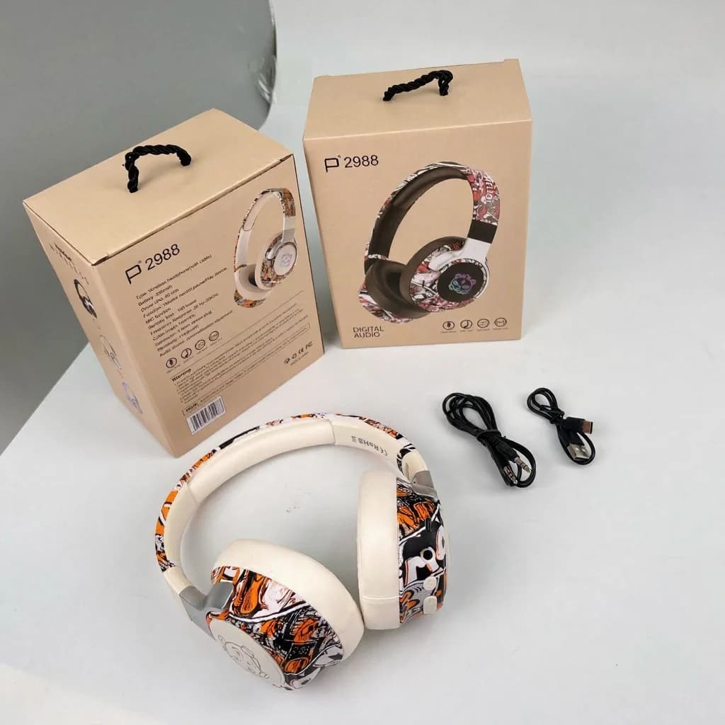 หูฟังบลูทูธแบบครอบหู ลายกราฟฟิตี้ พร้อมไฟ RGB และไมโครโฟน